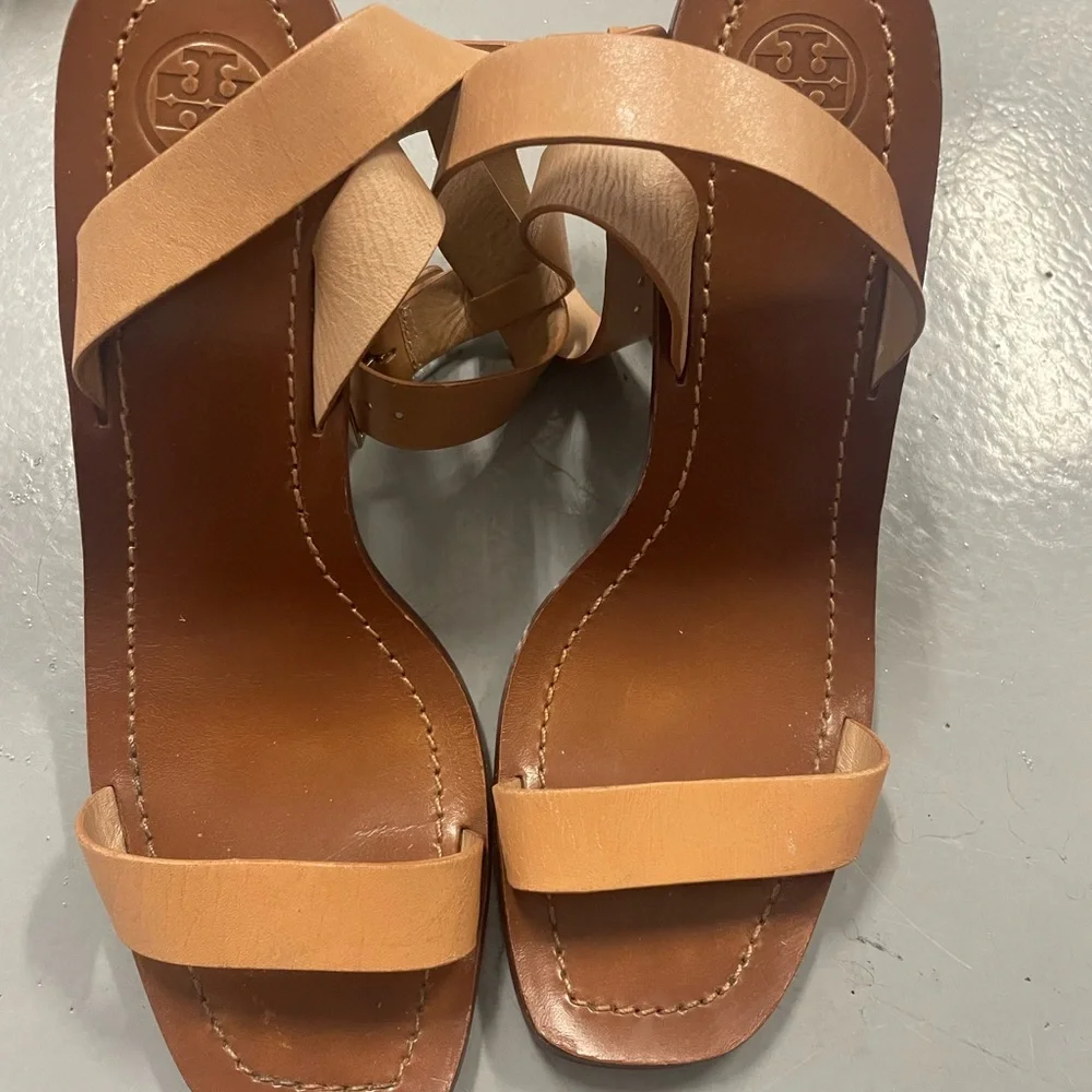 Tory Burch, Leather Heels